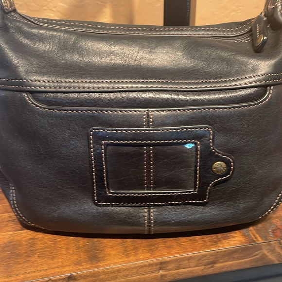 Fossil Black Smooth Leather Shoulder Bag EUC - Picture 6 of 14